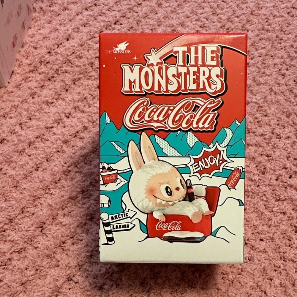 Pop Mart Autentic Coca-Cola Series Blind Box Figurine!